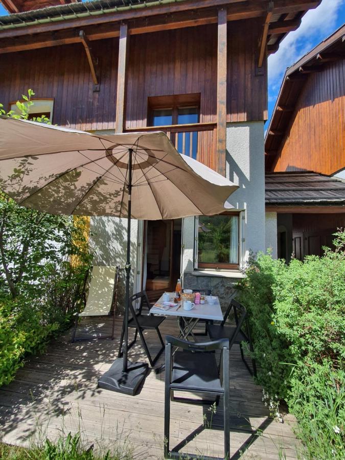 Les Chalets Du Jardin Alpin La Salle-les-Alpes Esterno foto