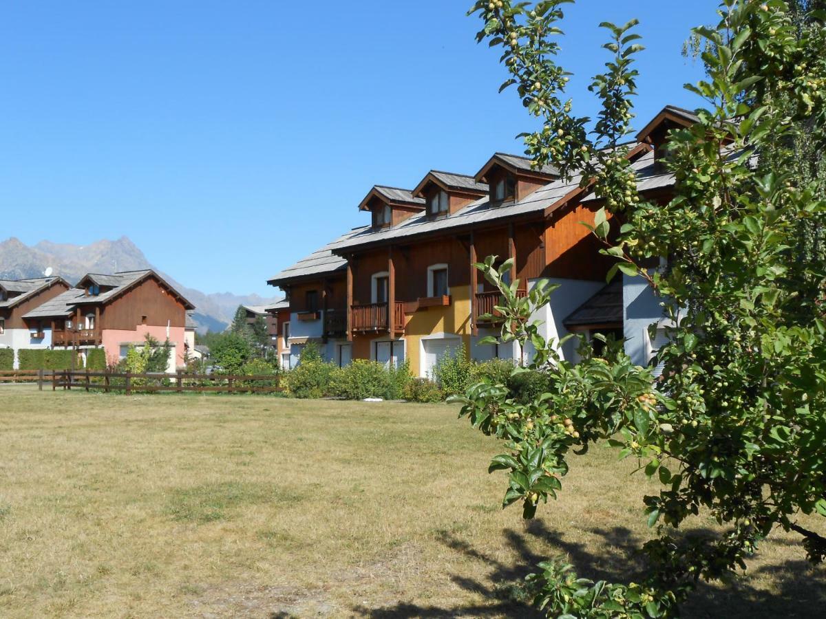 Les Chalets Du Jardin Alpin La Salle-les-Alpes Esterno foto